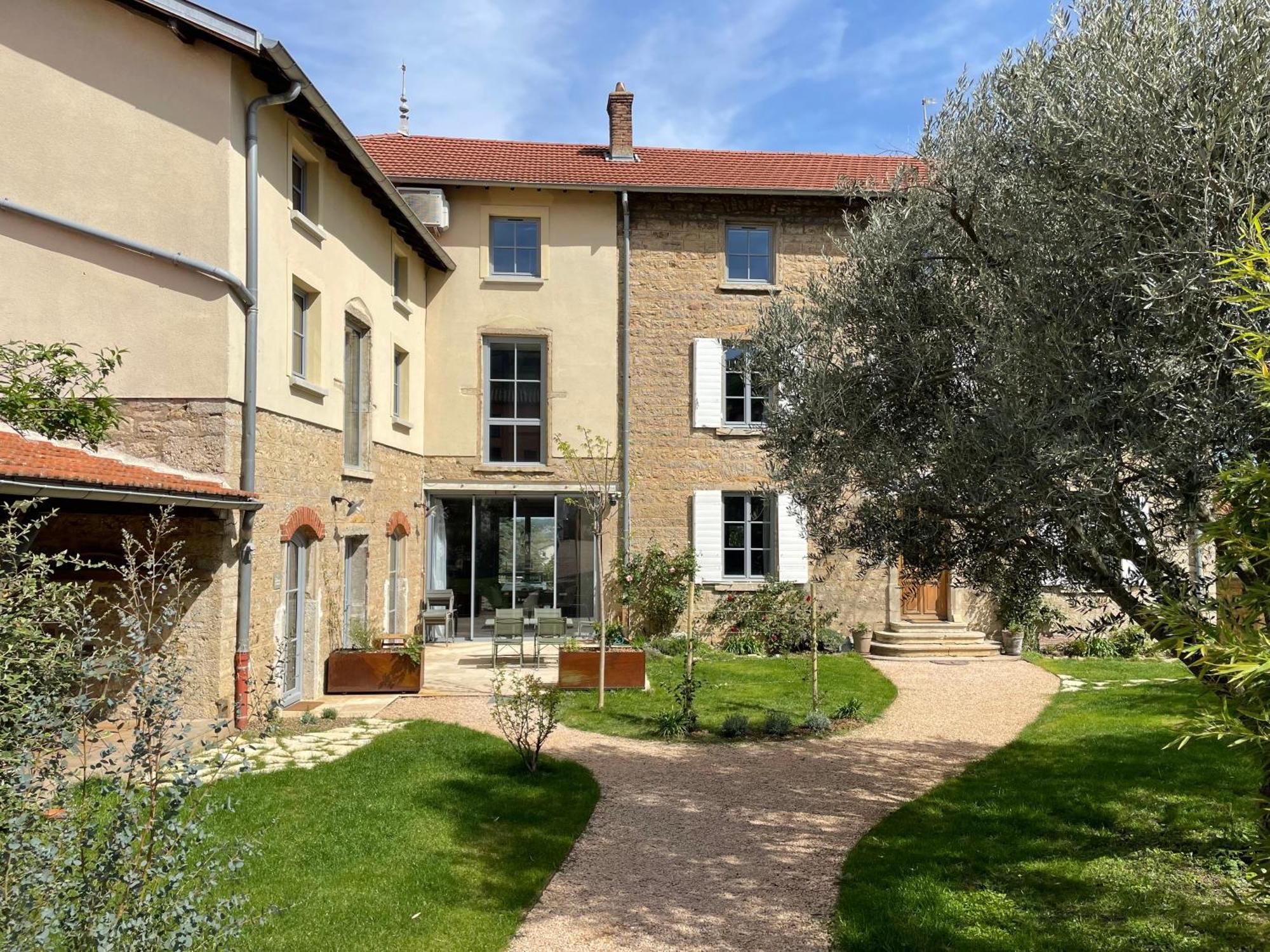La Maison Des Monts D'Or Saint-Germain-au-Mont-dʼOr Buitenkant foto