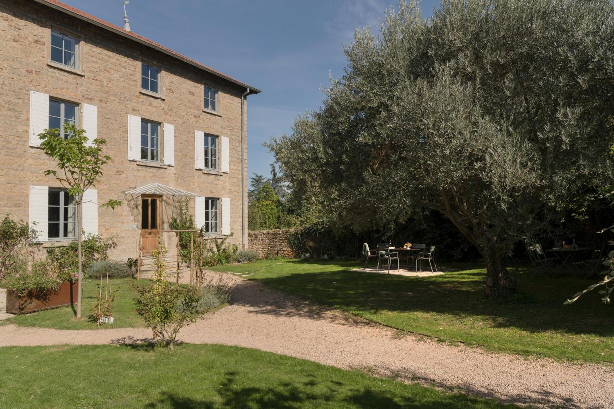 La Maison Des Monts D'Or Saint-Germain-au-Mont-dʼOr Buitenkant foto